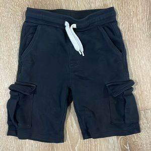 Old Navy black soft cargo pants with multi pockets 5T